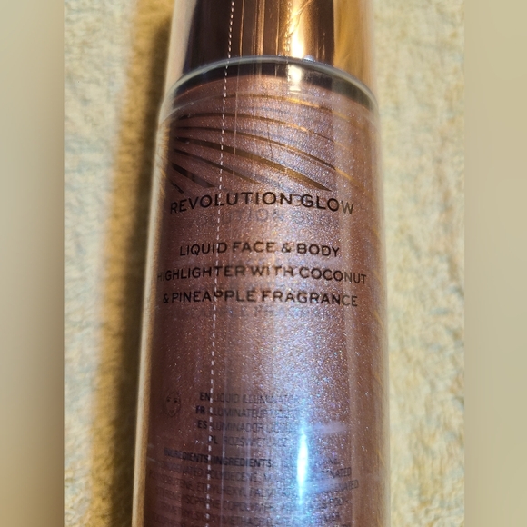 Revolution Molten Body Glow - Rose Gold 3.38 Oz/100 Ml Sealed NWOB - Picture 8 of 8